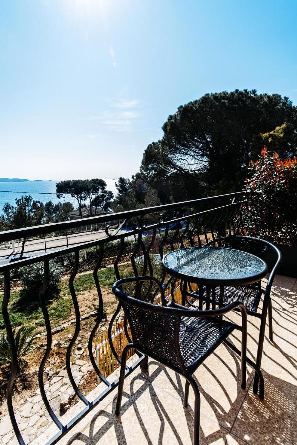 La Maison Fratelli Hyères Екстериор снимка